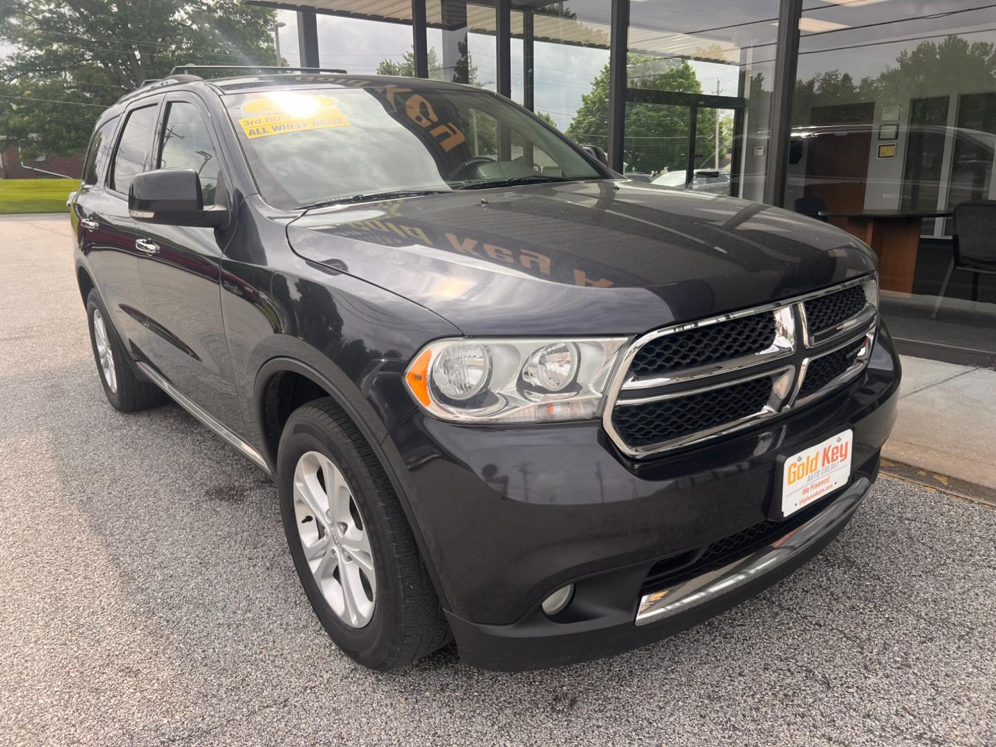 2013 Brilliant Black Crystal Pearl Dodge Durango Crew AWD (1C4RDJDG8DC) with an 3.6L V6 DOHC 24V engine, 5-Speed Automatic transmission, located at 1633 W Kimberly, Davenport, IA, 52806, (563) 323-5341, 41.559456, -90.598732 - Photo#1